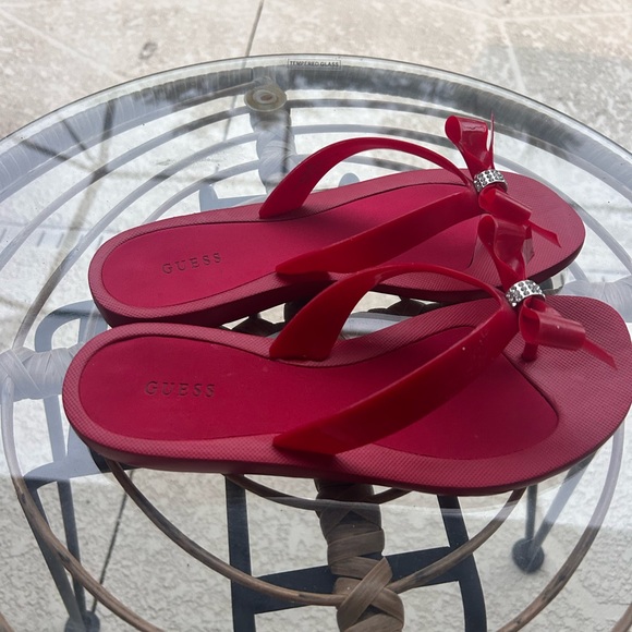 Guess Red Sandals with Bow Accent NWOT - Picture 8 of 10
